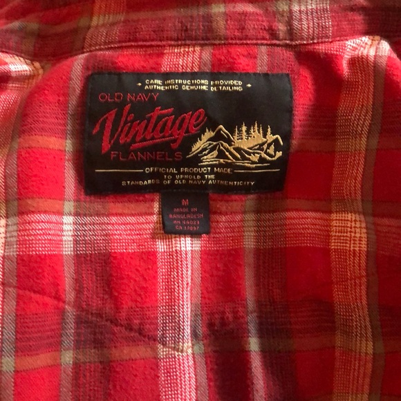 3 for $25 💕 OLD NAVY vintage flannels - Picture 2 of 3